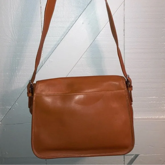 VINTAGE Coach Hampton Tan crossbody medium messenger K1S-7750 - Picture 2 of 14